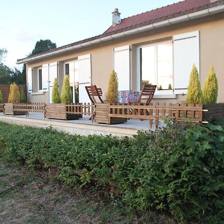 La Maison Et Son Jardin Sur Le Canal De Bourgogne Ravieres Екстер'єр фото
